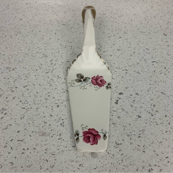 Vintage Aynsley Rose Pattern Plate and Server Set - Picture 4 of 8